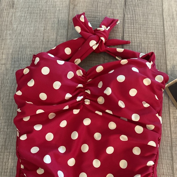 Esther Williams Vintage-Inspired Polka Dot Pinup Swimsuit - Picture 2 of 7